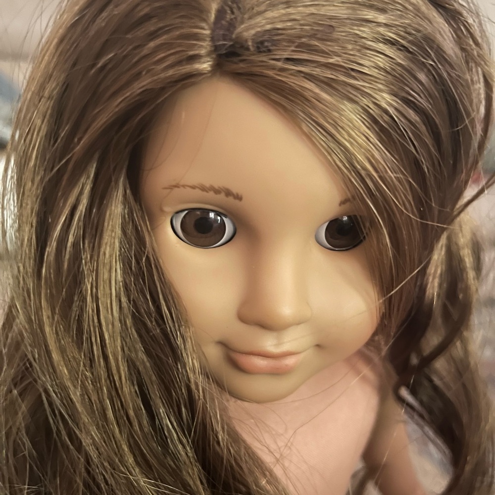 Pleasant Company 2008 Doll - Picture 10 of 11